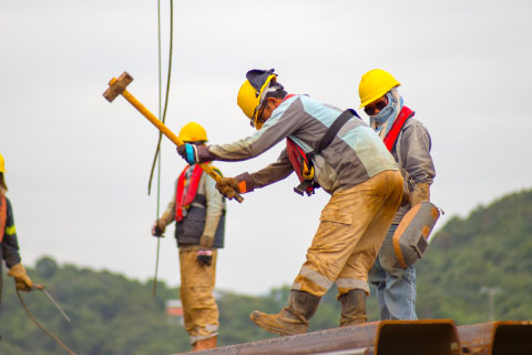 10 Essential Workwear Pieces Every Tradesman Needs